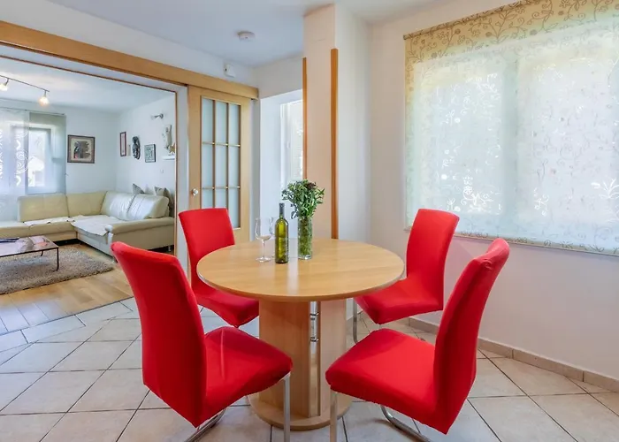 Appartement Kira *